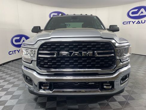 Used 2022 RAM 2500 Big Horn w/ Level 1 Equipment Group image 9