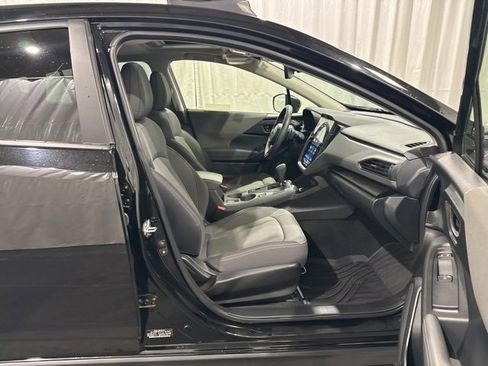 Used 2024 Subaru Crosstrek 2.0i Premium image 16