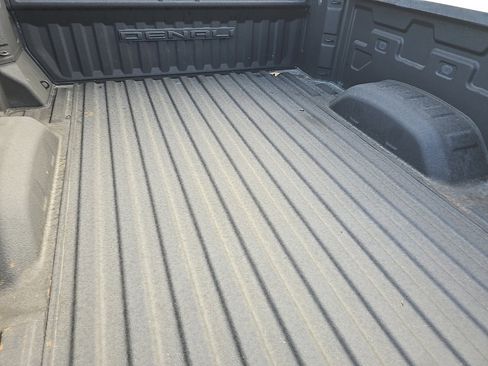 Used 2024 GMC Sierra 2500 Denali w/ Denali Reserve Package image 5