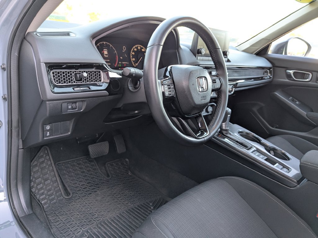 Used 2024 Honda Civic EX image 2