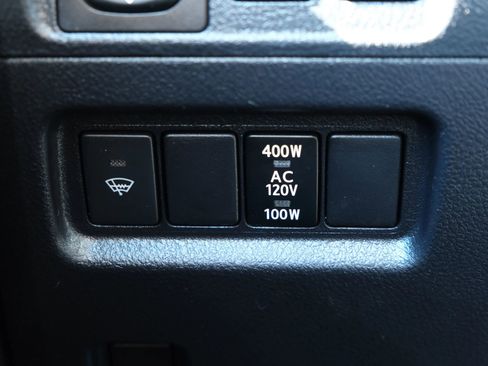 Used 2016 Toyota 4Runner SR5 Premium AWD/4WD image 38