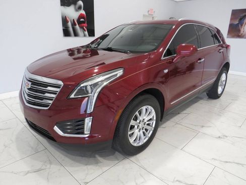 Used 2017 Cadillac XT5 FWD image 7