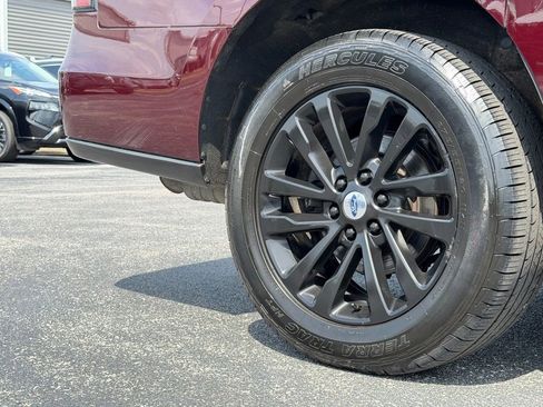 Used 2021 Ford Expedition Max Limited AWD/4WD image 28