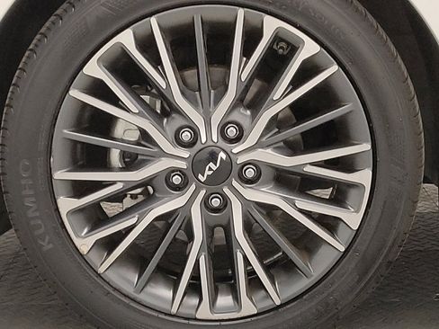 Used 2024 Kia Forte GT-Line w/ GT-Line Premium Package image 30