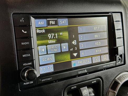 Used 2017 Jeep Wrangler Unlimited Sport w/ Quick Order Package 24S image 18