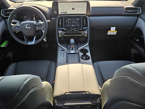 New 2026 Lexus LX 700h Luxury AWD/4WD image 31