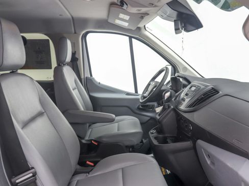 Used 2019 Ford Transit 150 XL RWD image 17