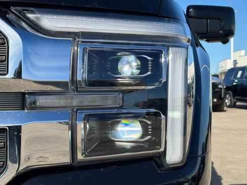 Used 2025 Ford F150 King Ranch w/ FX4 Off-Road Package image 11