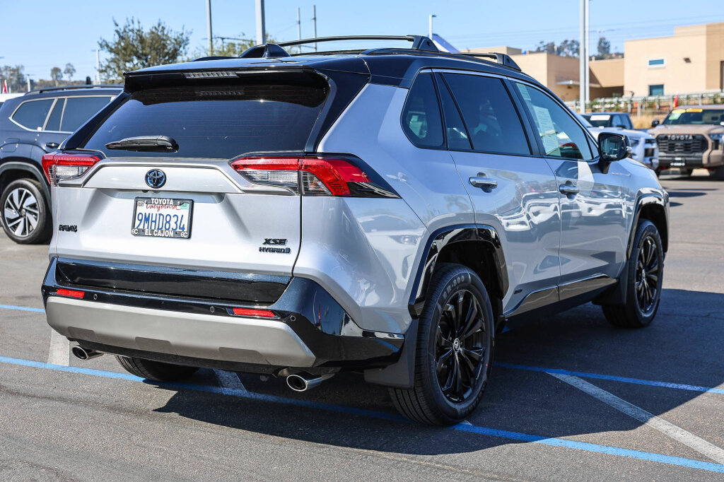 Certified 2024 Toyota RAV4 XSE w/ Advanced Technology Package AWD/4WD image 22