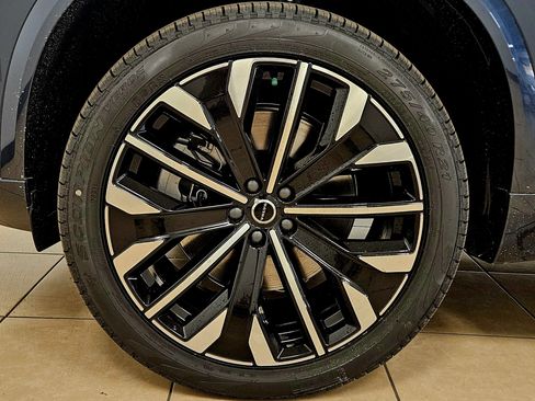 New 2026 Volvo XC90 T8 Ultra w/ Protection Package Premier AWD/4WD image 50