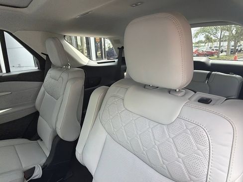 Used 2025 Ford Explorer Platinum w/ Ultimate Package RWD image 11