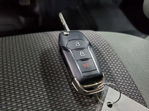 Used 2022 Ford F250 XL w/ STX Appearance Package image 36