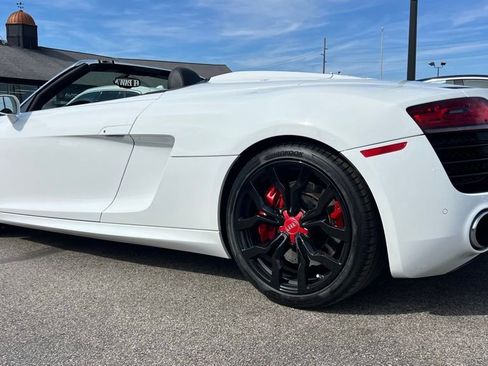 Used 2014 Audi R8 V10 image 4