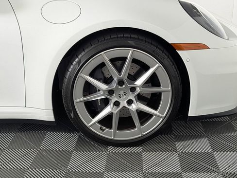 Certified 2025 Porsche 911 Carrera RWD image 14