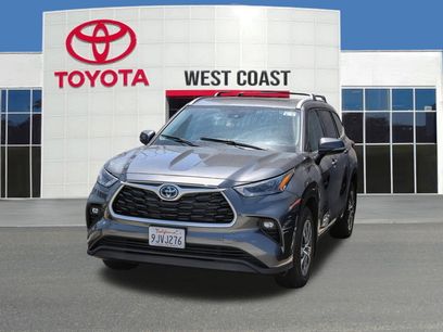 Used 2023 Toyota Highlander XLE