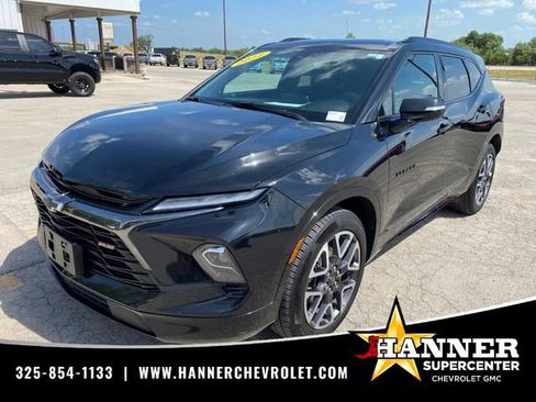 Used 2024 Chevrolet Blazer RS FWD image 1