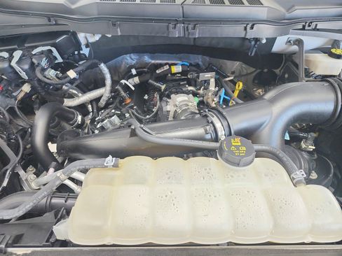 Used 2023 Ford F150 XLT w/ Equipment Group 302A High AWD/4WD image 17