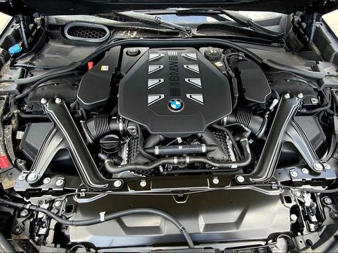 New 2025 BMW 760i xDrive w/ Executive Package image 16