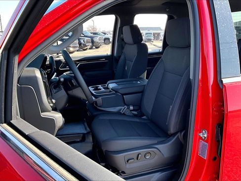 New 2026 GMC Sierra 3500 SLE w/ SLE Convenience Package AWD/4WD image 9