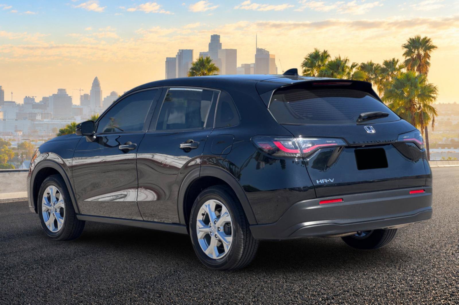 Used 2025 Honda HR-V LX image 6