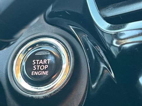 Used 2016 Mitsubishi Outlander SE image 20