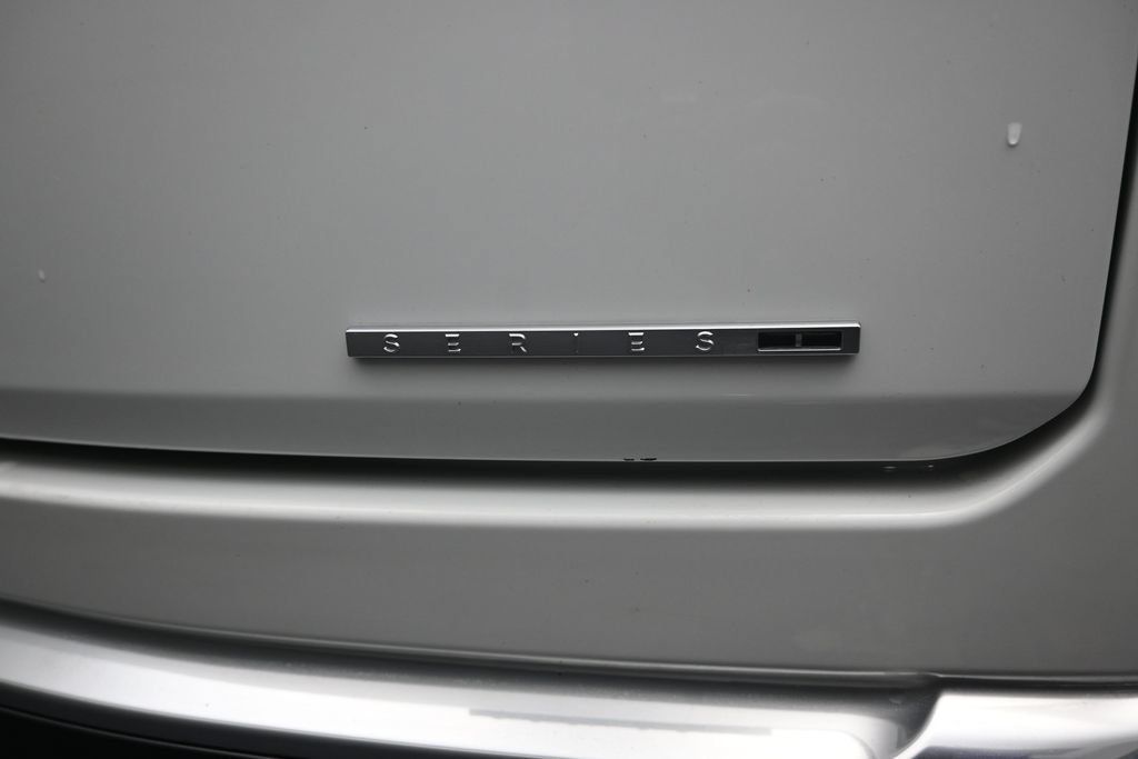 Used 2022 Jeep Wagoneer Series I AWD/4WD image 40