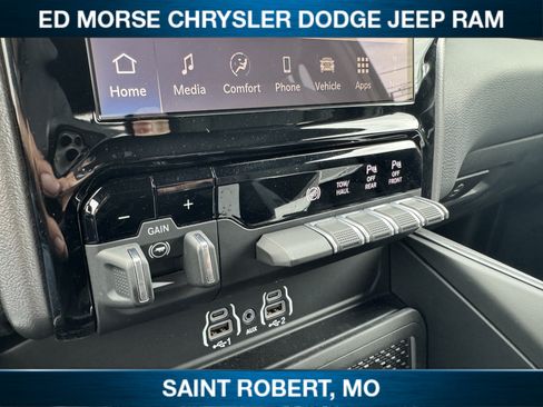 New 2026 RAM 3500 Big Horn AWD/4WD image 18