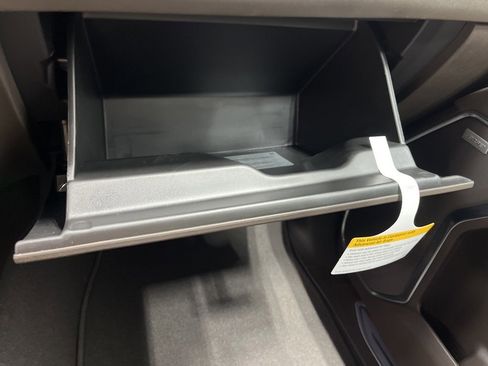 New 2026 GMC Sierra 2500 SLT w/ SLT Premium Package image 19