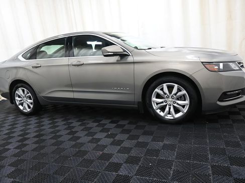 Used 2018 Chevrolet Impala LT FWD image 16