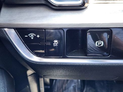 Used 2024 Kia Sportage X-Line AWD/4WD image 19