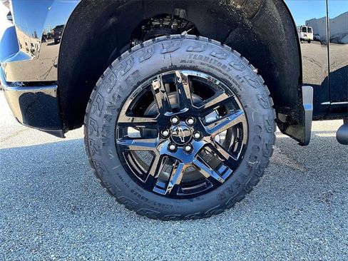 New 2026 Chevrolet Silverado 1500 Custom Trail Boss w/ Dark Appearance Package image 7