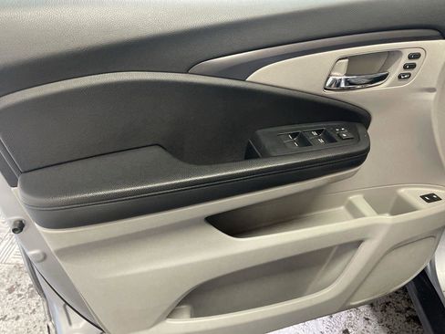 Used 2022 Honda Pilot Special Edition image 13