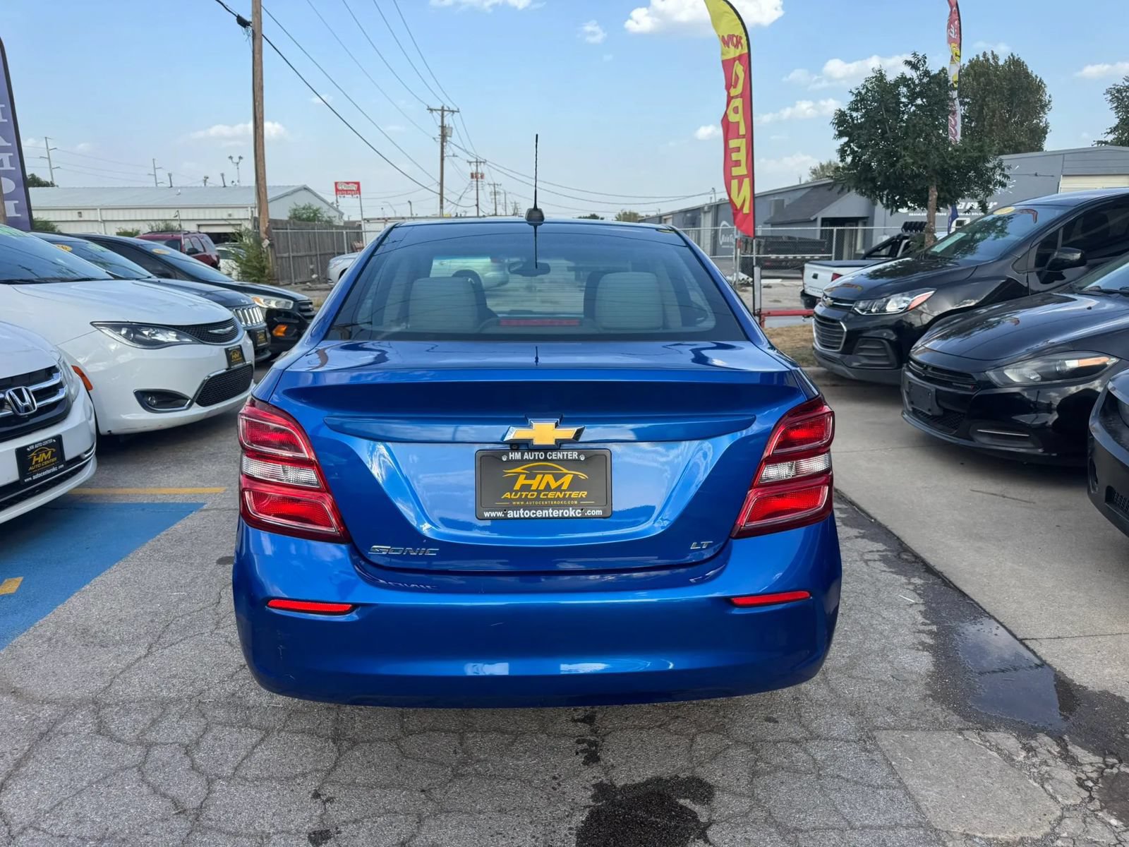 Used 2020 Chevrolet Sonic LT FWD image 23