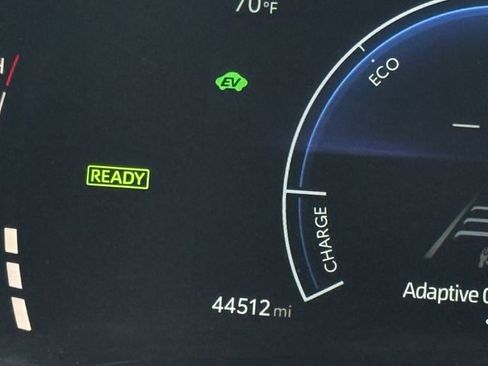 Used 2025 Toyota Camry LE image 16