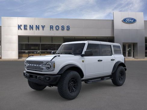 New 2026 Ford Bronco Badlands AWD/4WD image 2