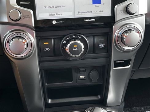 Used 2024 Toyota 4Runner TRD Sport image 18