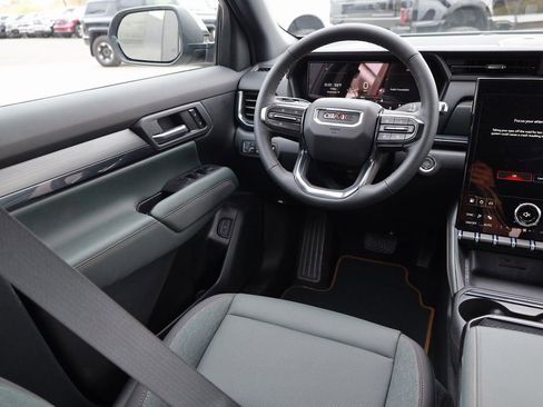 New 2026 GMC Terrain AT4 AWD/4WD image 19