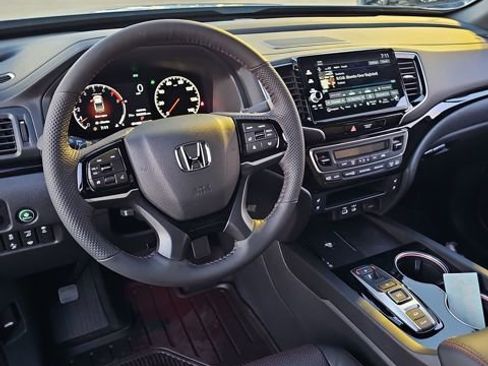 New 2026 Honda Ridgeline Black Edition image 6