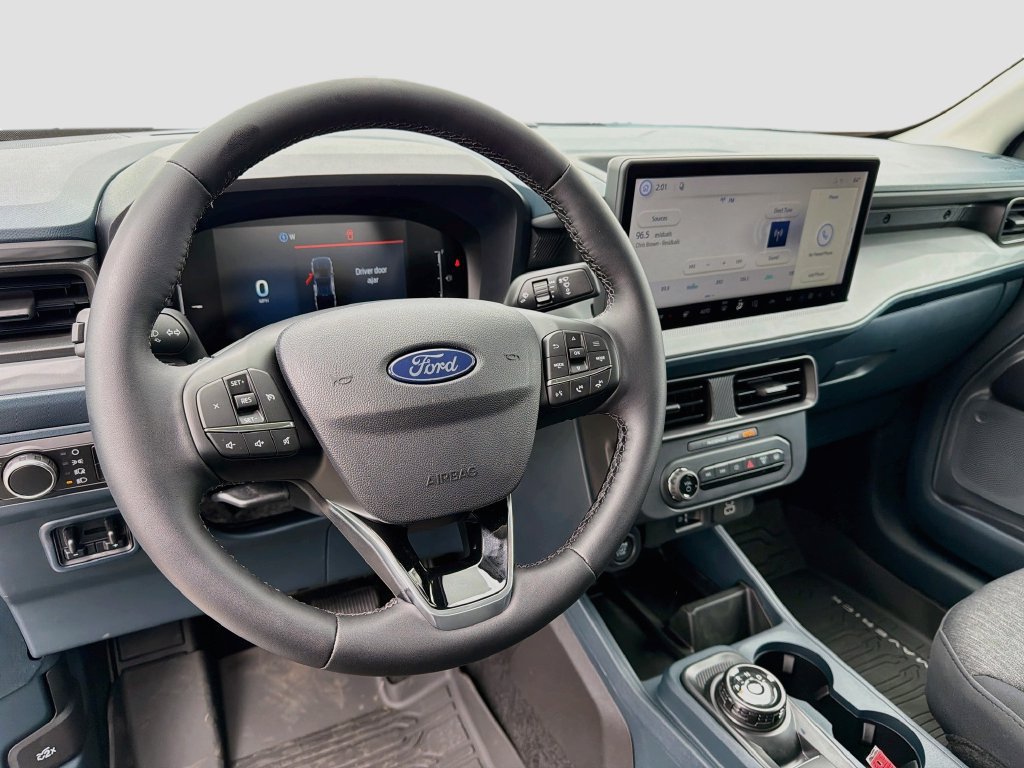 Used 2026 Ford Maverick XLT w/ XLT Luxury Package AWD/4WD image 9