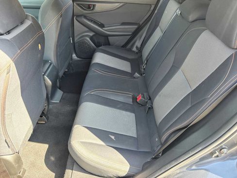 Used 2020 Subaru Crosstrek 2.0i Premium w/ Moonroof Package 2 AWD/4WD image 19