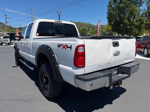 Used 2011 Ford F350 Lariat w/ FX4 4X4 Off-Road Pkg image 17