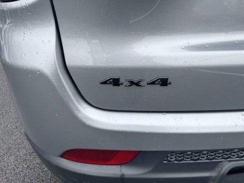 Used 2023 Jeep Compass Altitude image 30