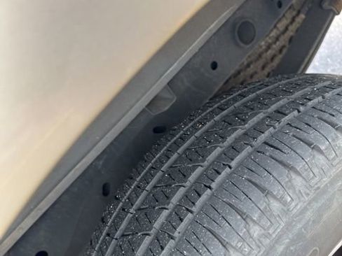 Used 2006 Ford F150 Lariat image 14