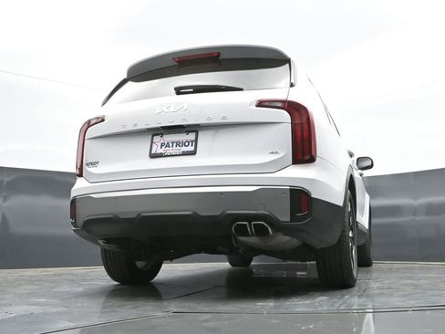 Used 2025 Kia Telluride S AWD/4WD image 44