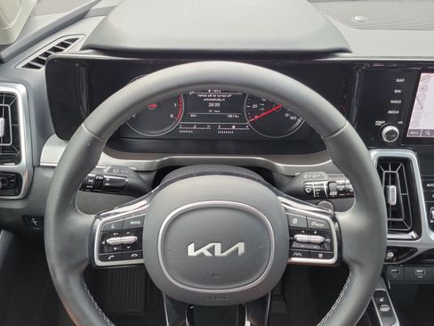 Used 2022 Kia Sorento SX FWD image 21