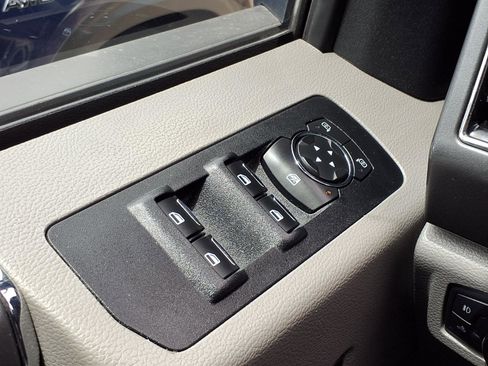 Used 2020 Ford F150 XLT w/ Equipment Group 302A Luxury RWD image 12
