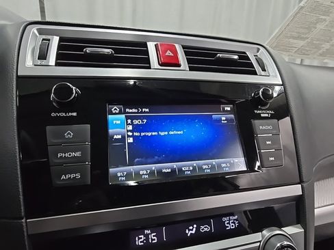 Used 2018 Subaru Outback 2.5i image 24