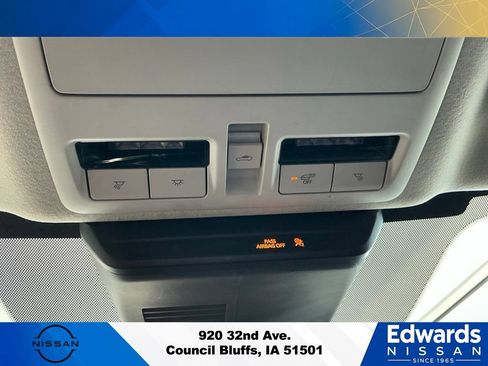 Used 2023 MAZDA MAZDA3 s FWD image 28
