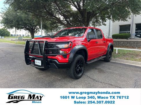 Used 2026 Chevrolet Silverado 1500 Custom Trail Boss AWD/4WD image 3