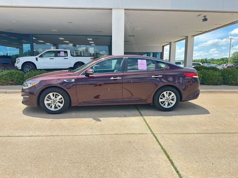 Used 2016 Kia Optima LX FWD image 7